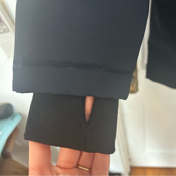 SOLD- Stunning new winter coat-never worn - Picture 11 of 12